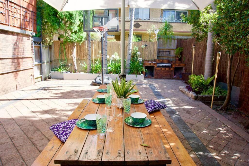 Holiday home The Dream: Coogee 3 Bedroom-ac-cortyard-200m *