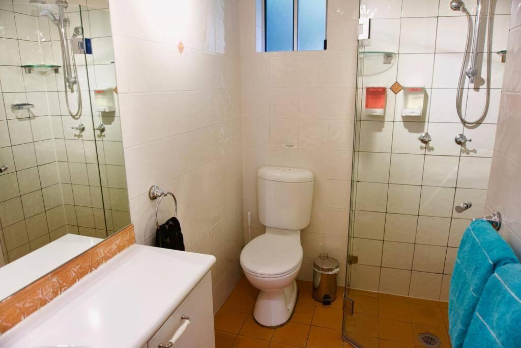 Holiday home The Dream: Coogee 3 Bedroom-ac-cortyard-200m