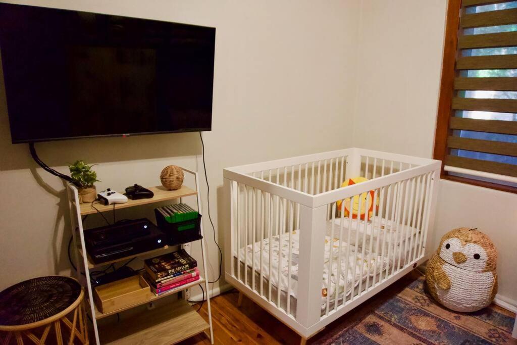 The Dream: Coogee 3 Bedroom-ac-cortyard-200m Sydney