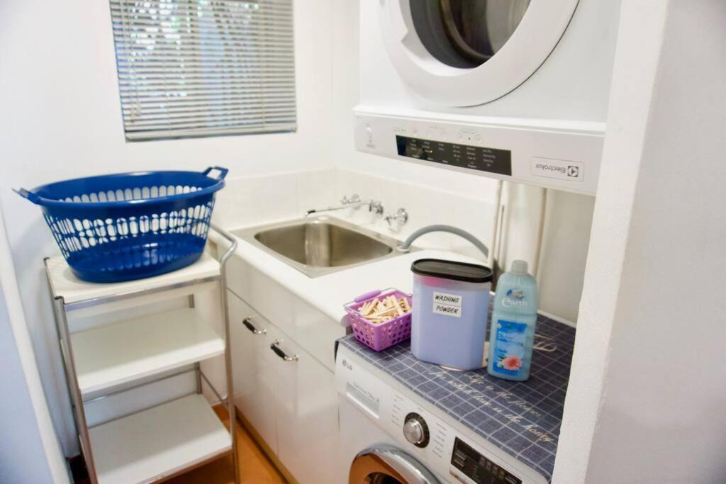 The Dream: Coogee 3 Bedroom-ac-cortyard-200m Holiday home *